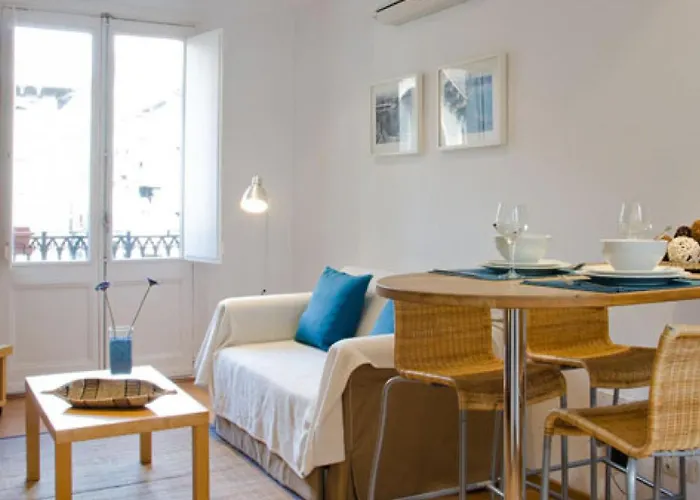 Ripoll Apartments